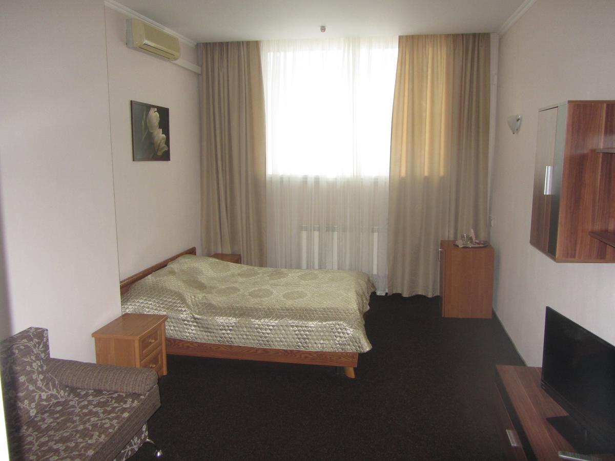 Park Hotel Kiev Extérieur photo