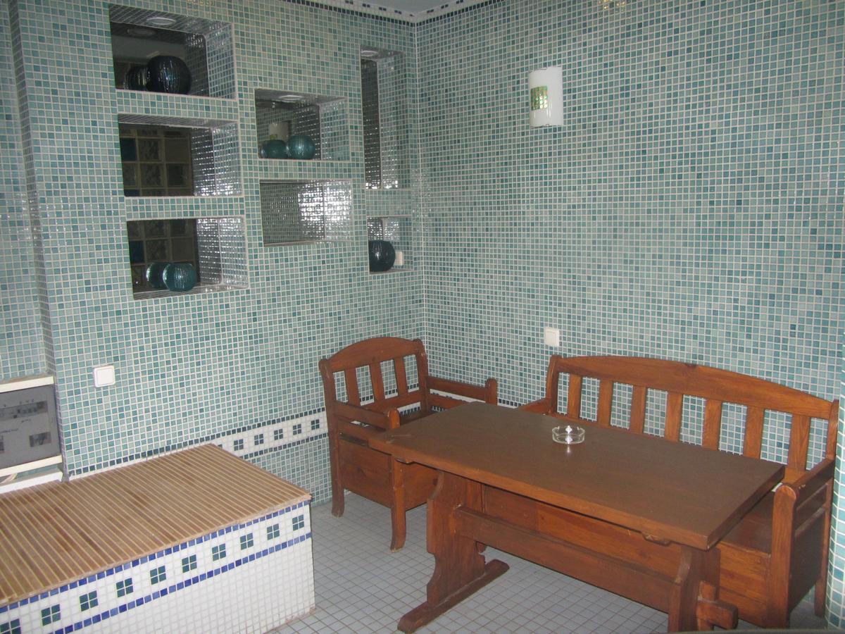 Park Hotel Kiev Extérieur photo
